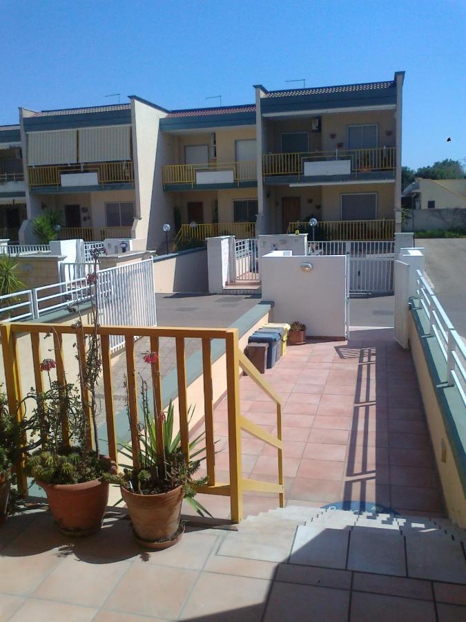 Villa Parco Torretta Taranto Exterior photo